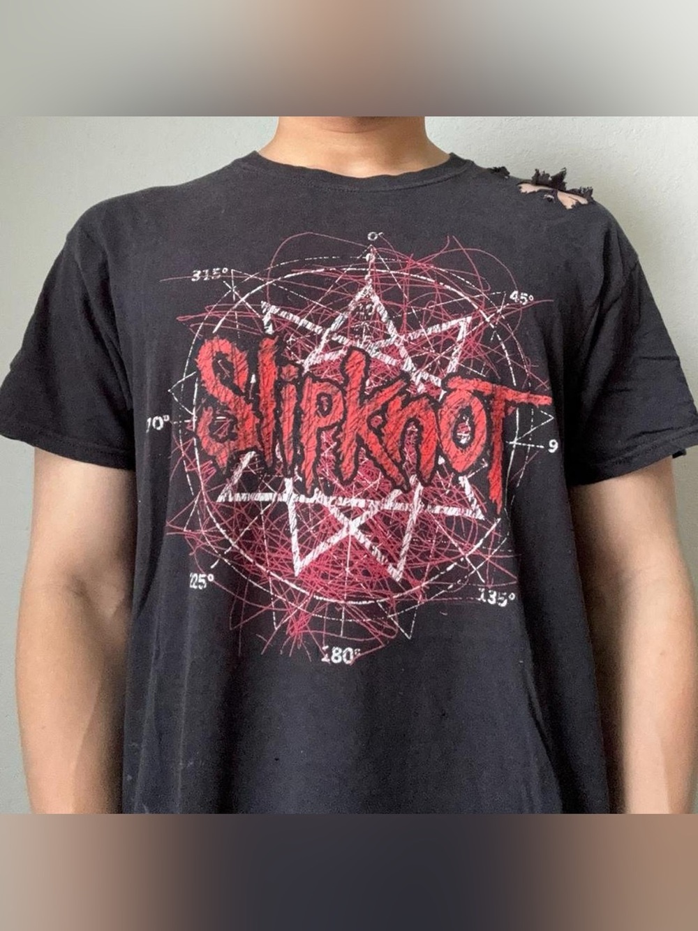 Slipknot Tour Band Logo Black Graphic Band Tee with Red Print